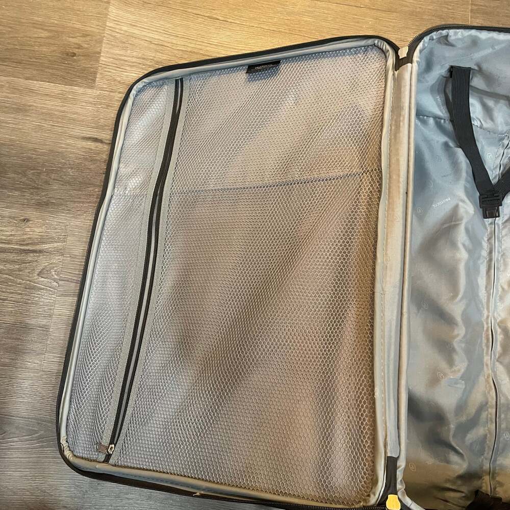 Protocol Black Softside Expandable Rolling Uprigh… - image 5